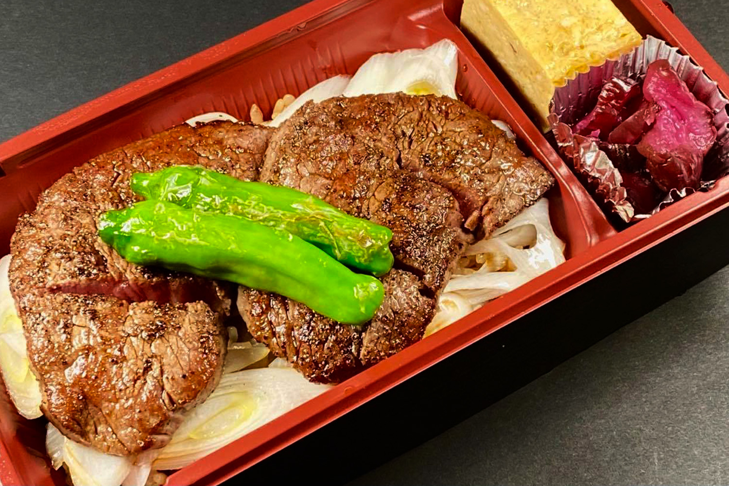 ぷれみあむヒレステーキ弁